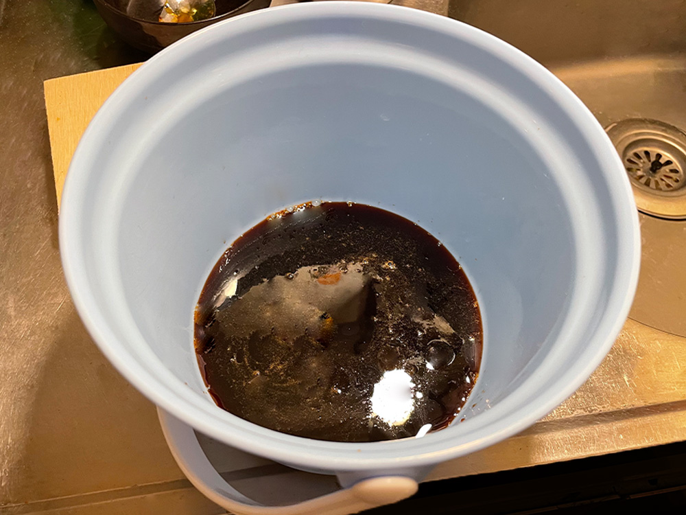 バケツに入ったカラメル
